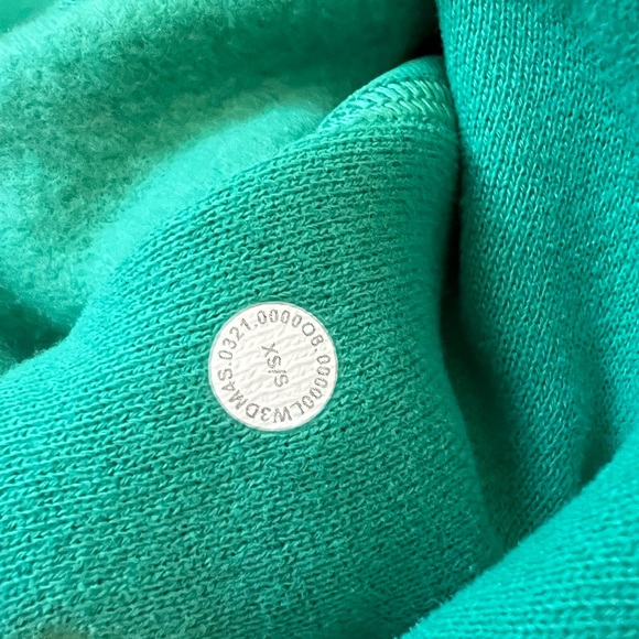 Lululemon crop hoodie size XS/S green - Picture 2 of 3